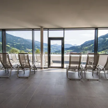 Explorer Zillertal Otel 4*