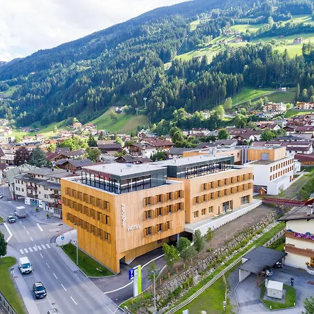 Hotel Explorer Zillertal 3*