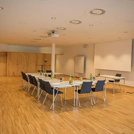 Explorer Zillertal Otel 4*