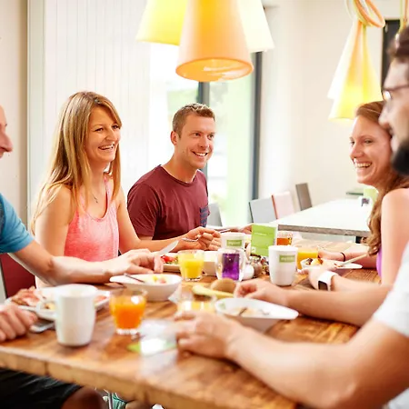 إكسبلورير زيلرتال فندق كالتنباش