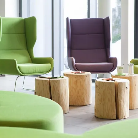 فندق إكسبلورير زيلرتال 3*